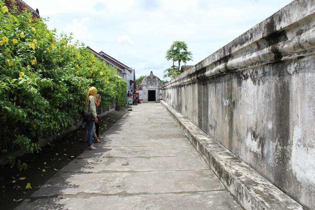 Jogja Backpacker Home Джок'якарта Екстер'єр фото