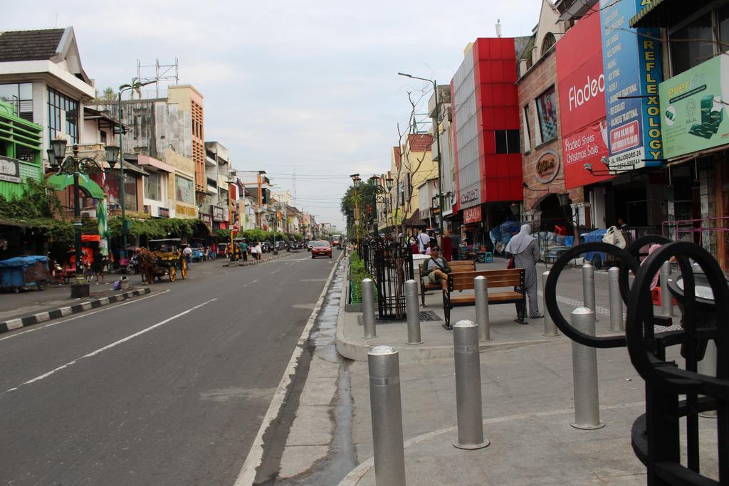 Jogja Backpacker Home Джок'якарта Екстер'єр фото